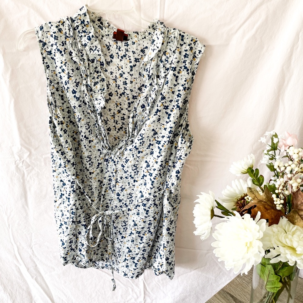 Old Navy Floral Sleeveless Blouse , Size XL